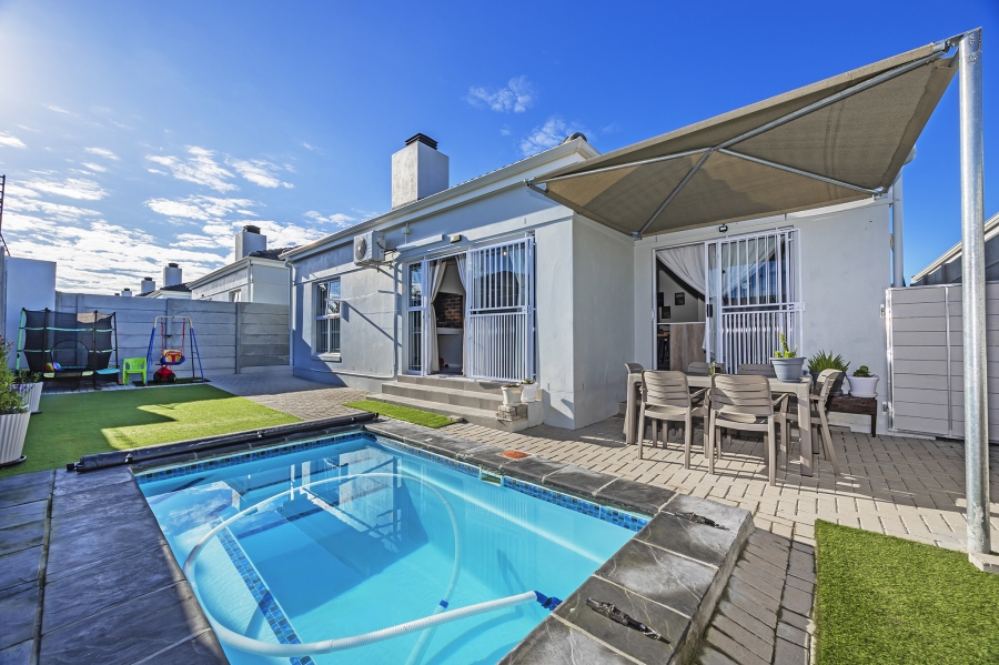 3 Bedroom Property for Sale in Jagtershof Western Cape